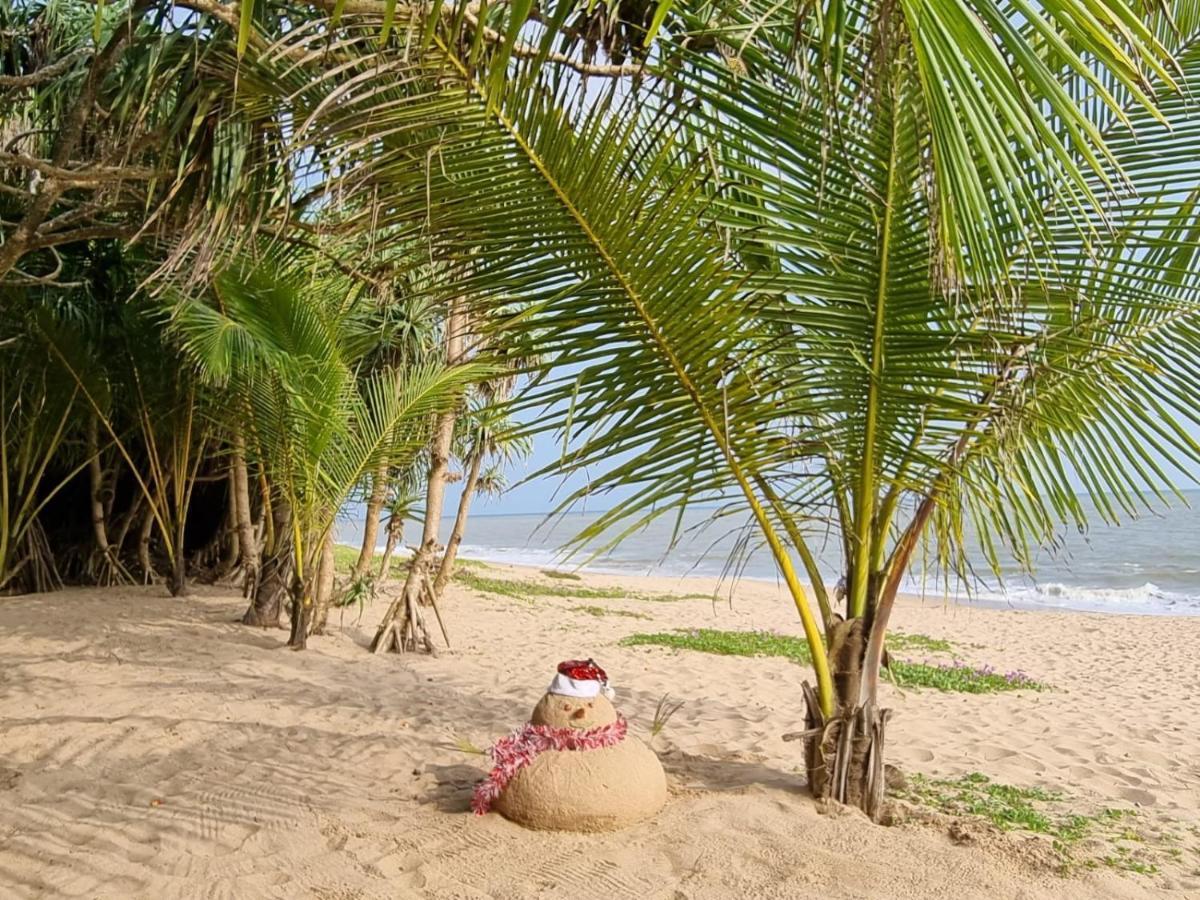 Golden Beach Paradise Tangalle Bagian luar foto