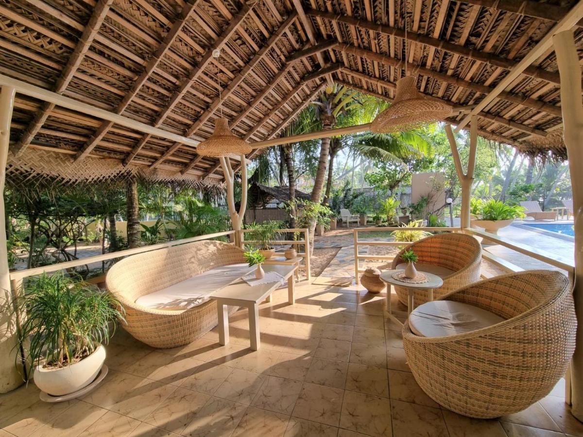 Golden Beach Paradise Tangalle Bagian luar foto