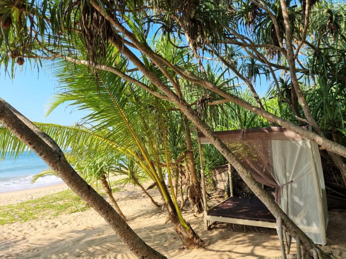Golden Beach Paradise Tangalle Bagian luar foto