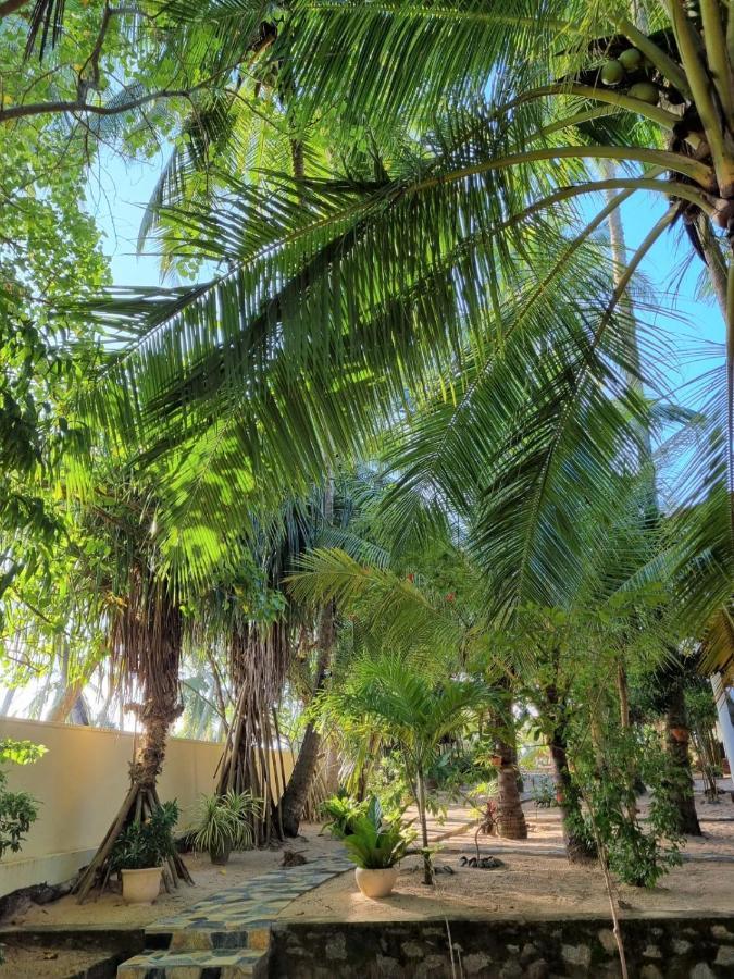 Golden Beach Paradise Tangalle Bagian luar foto