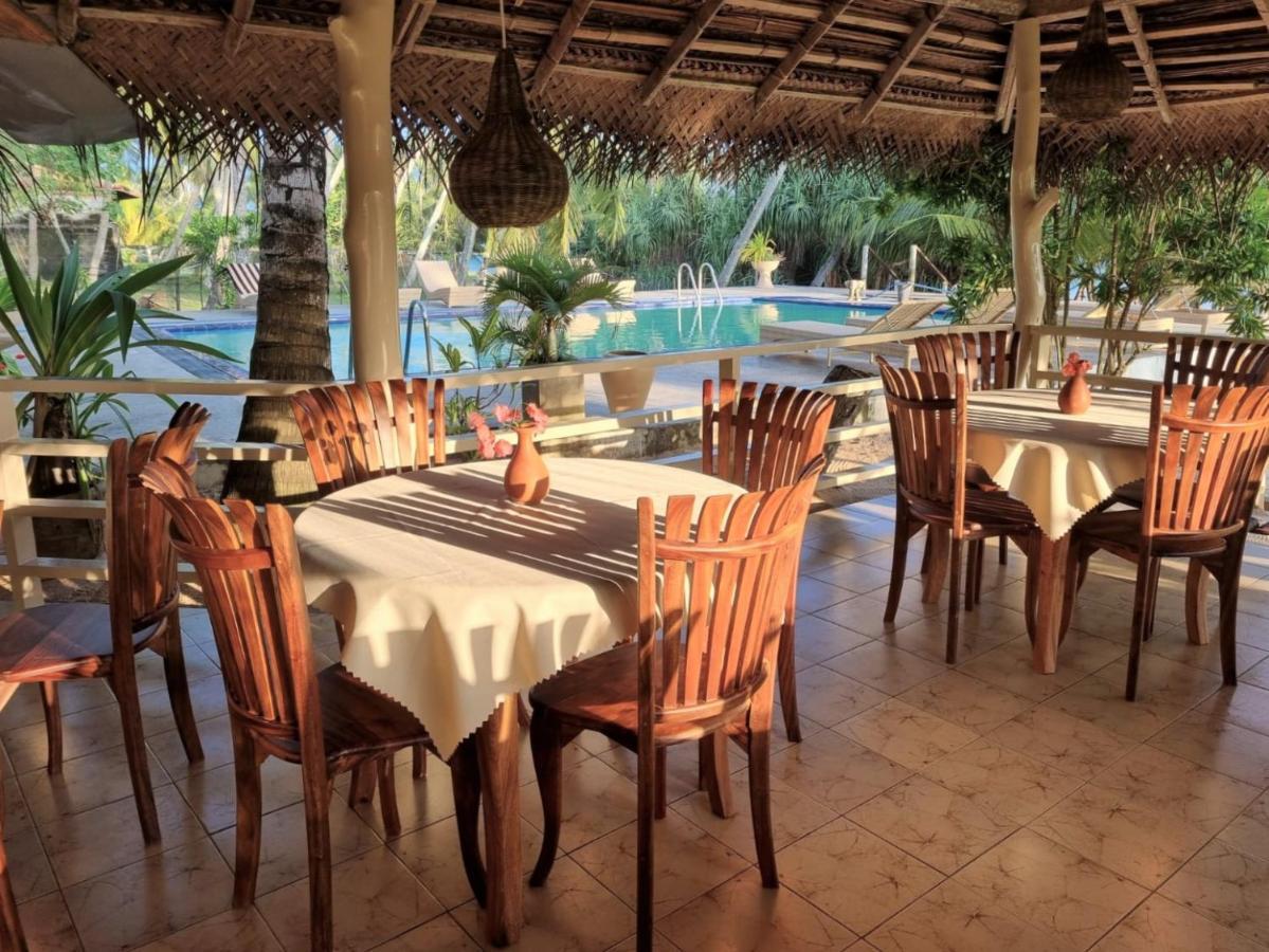 Golden Beach Paradise Tangalle Bagian luar foto