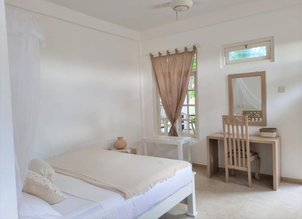 Golden Beach Paradise Tangalle Bagian luar foto
