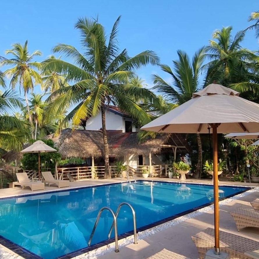 Golden Beach Paradise Tangalle Bagian luar foto