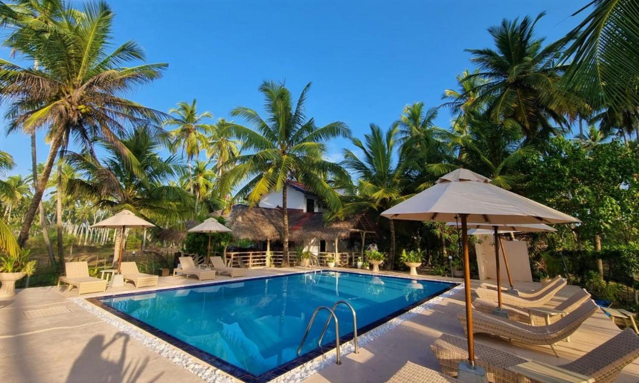 Golden Beach Paradise Tangalle Bagian luar foto